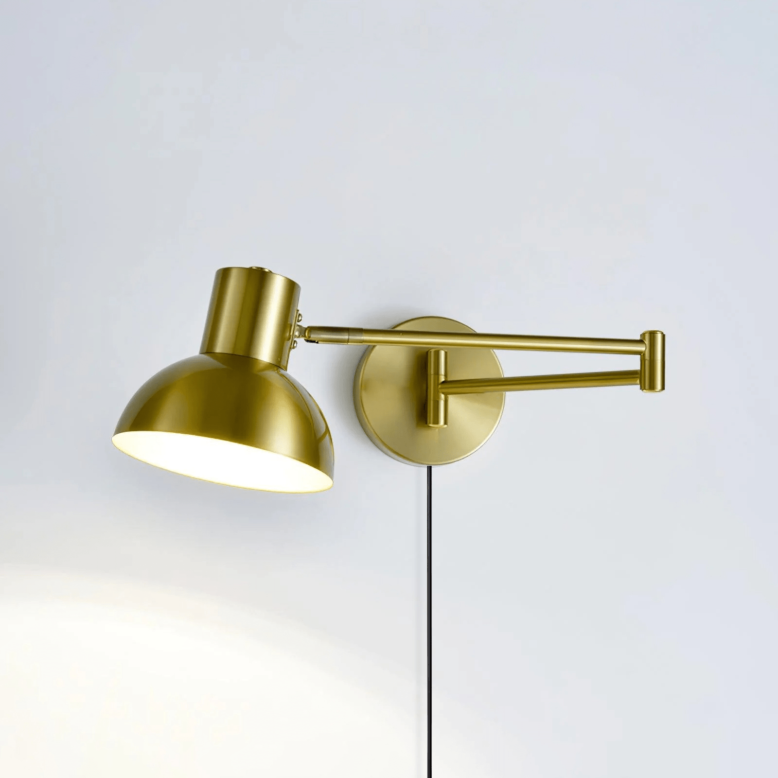 Lámpara de Pared Ajustable con Brazo Rotativo – Diseño Moderno en Negro y Dorado 9