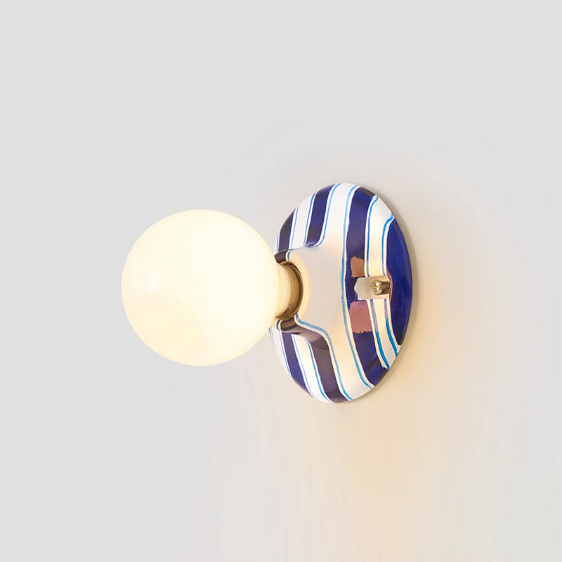 Lámpara de Pared Cerámica con Diseño Redondeado y Acabado a Mano – Estilo Retro 9