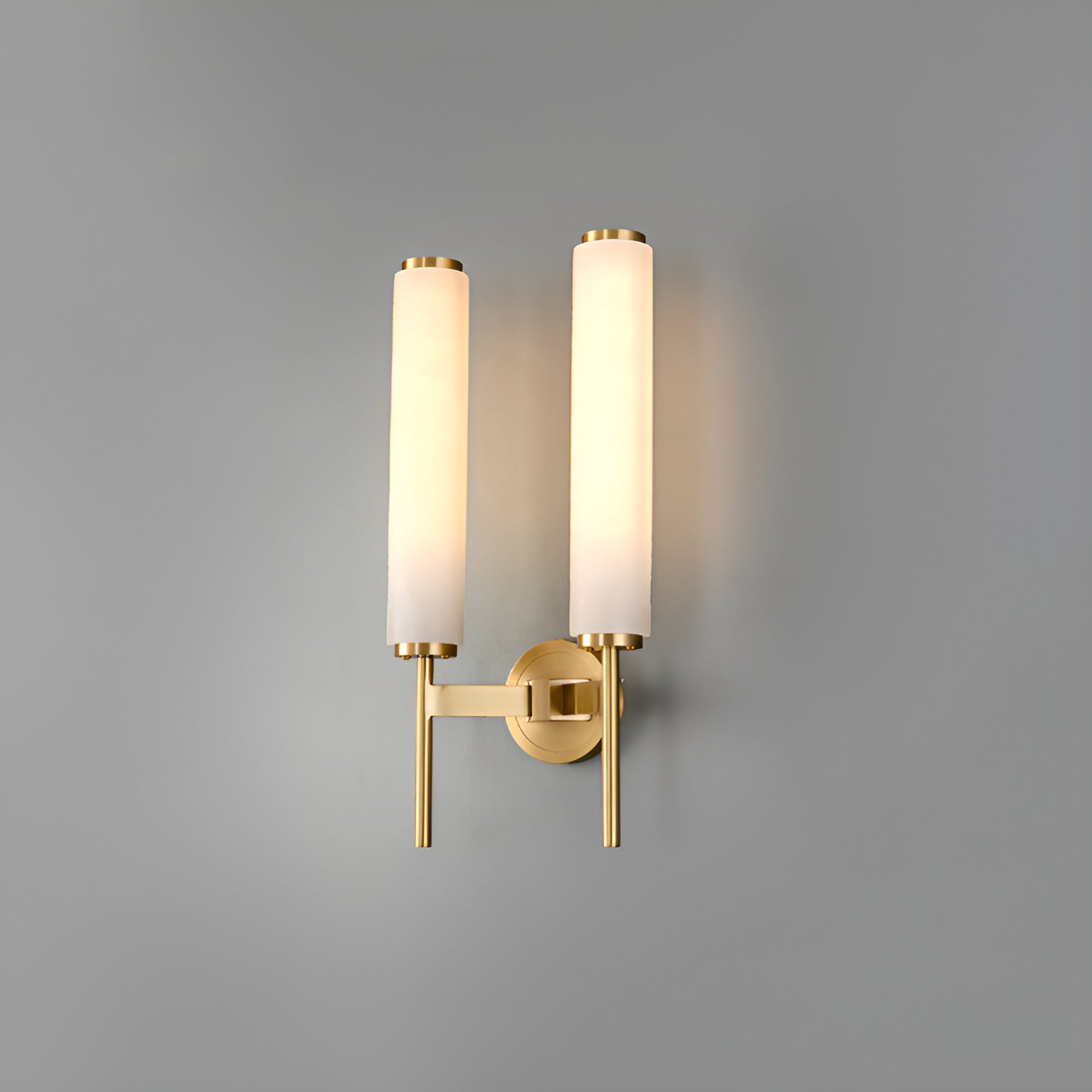 Lámpara de Pared Estilo Vela de Alabastro Brindisi con Acabado en Latón 9