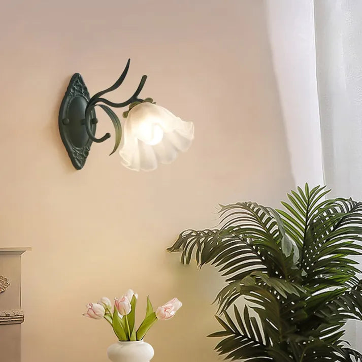 Lámpara de Pared Flor de Lirio de los Valles con Iluminación Suave y Diseño Elegante 6