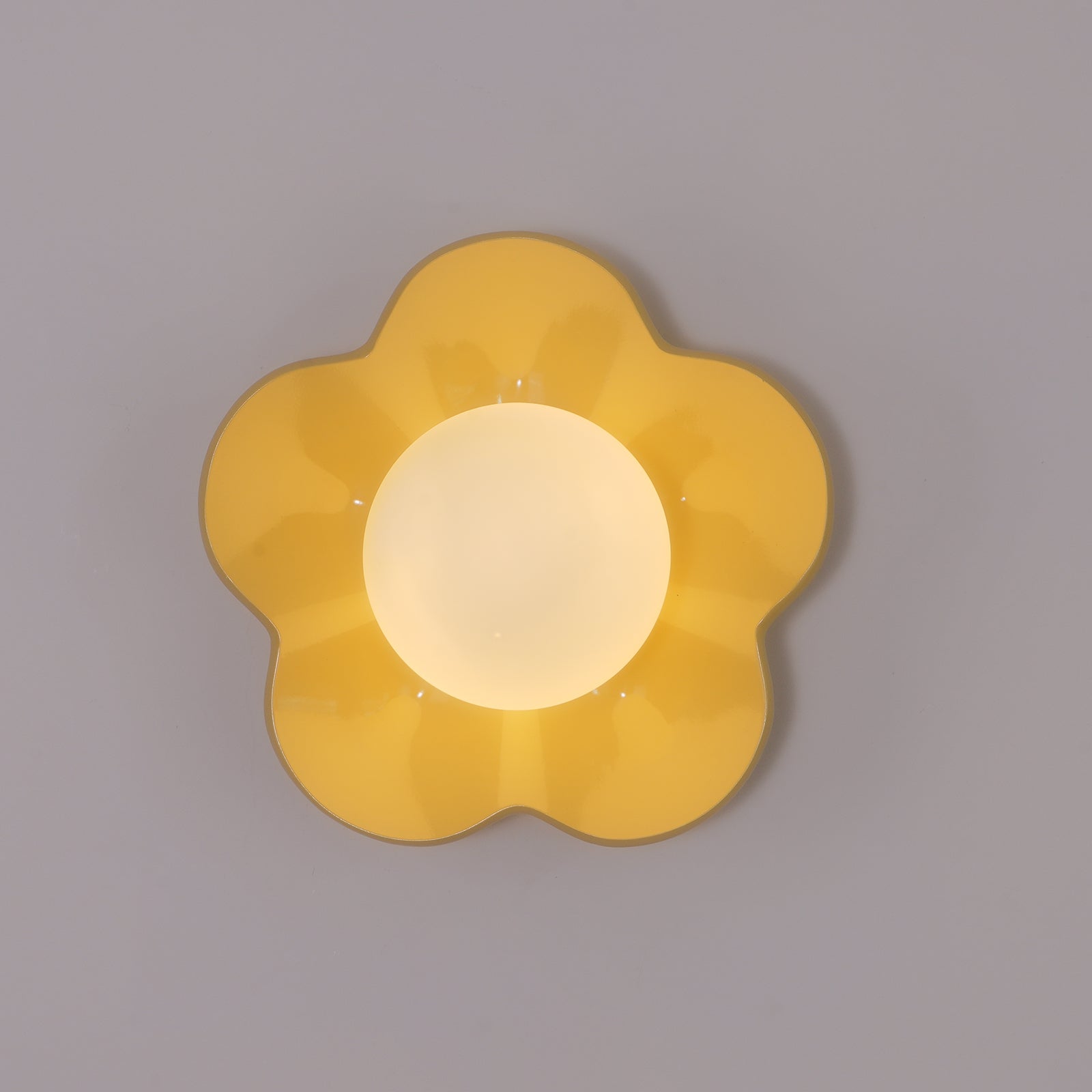 Lámpara de Pared Floral con Diseño Único y Base de Resina – Ideal para Decoración Interior 4