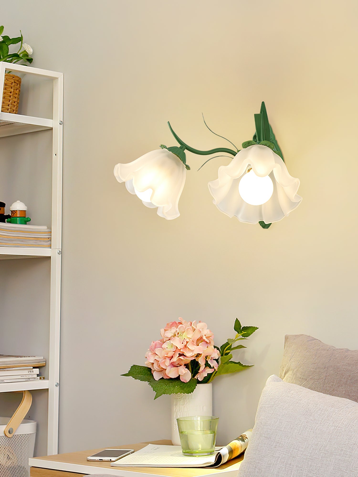 Lámpara de Pared Floral de Vidrio Verde y Blanco con Diseño Elegante y Funcional - Aplique Pared Moderno para Decoración Interior 7