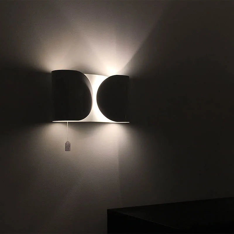 Lámpara de Pared LED Moderna con Diseño Minimalista para Iluminación Elegante en Casa y Oficina 3