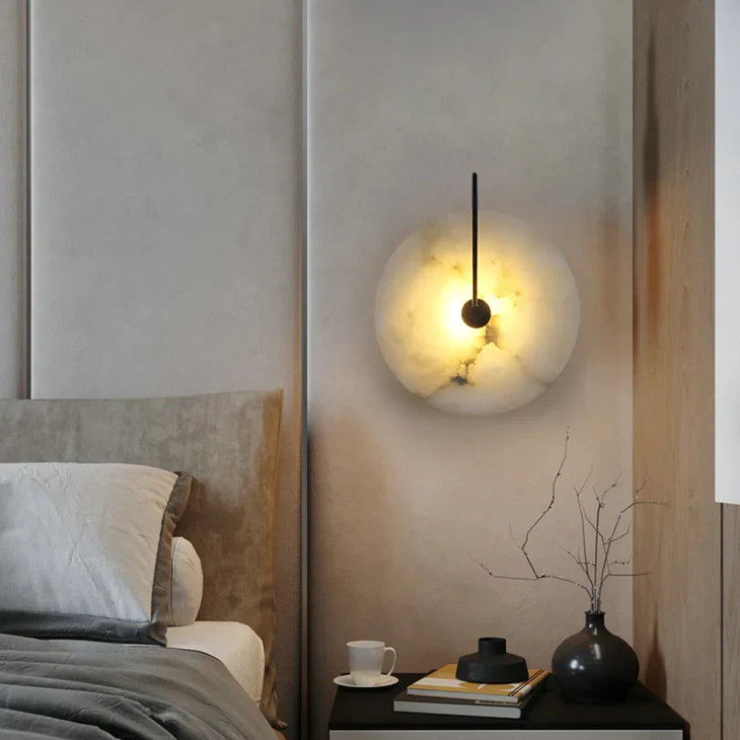 Lámpara de Pared LED Nórdica con Diseño Moderno y Eficiente – Aplique Pared de Hierro y Mármol, Luz Cálida 1
