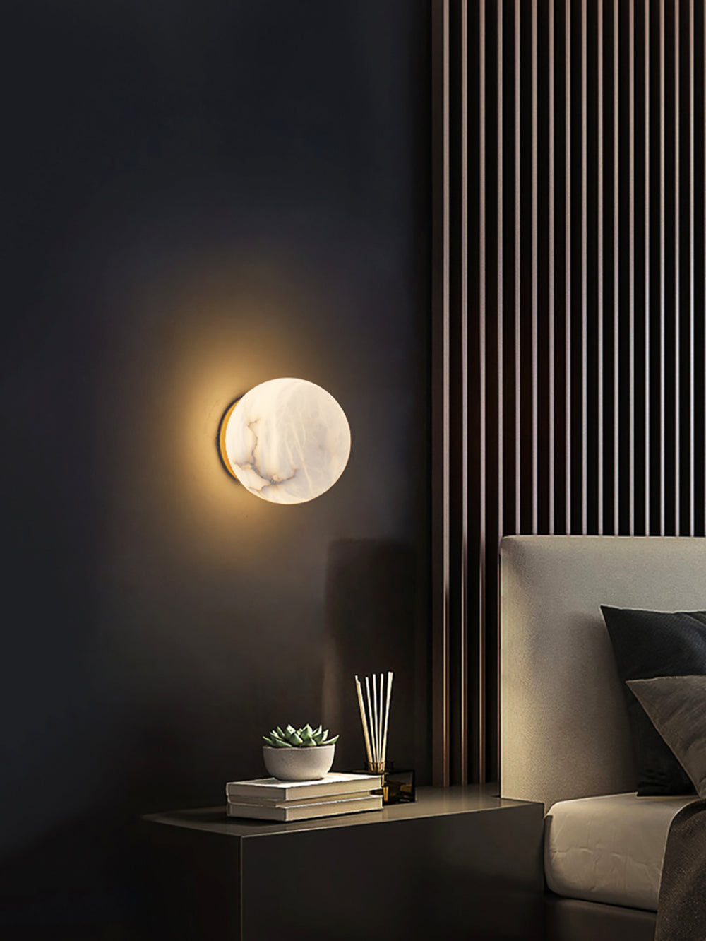 Lámpara de Pared Mini Orb de Alabastro con Diseño Elegante y Luz LED 4