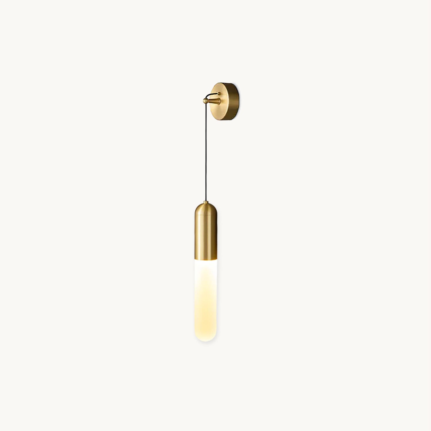 Lámpara de Pared Moderna Flume de Acrílico y Latón – Iluminación Interior Elegante 1