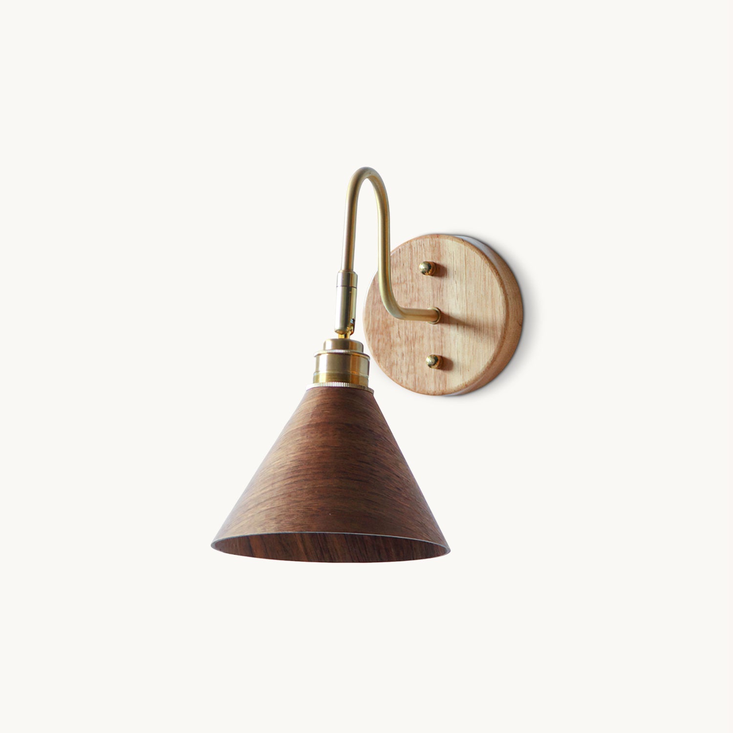 Lámpara de Pared Moderna de Metal y Madera - Estilo Retro, Base Dorada, Pantalla de Nogal 1