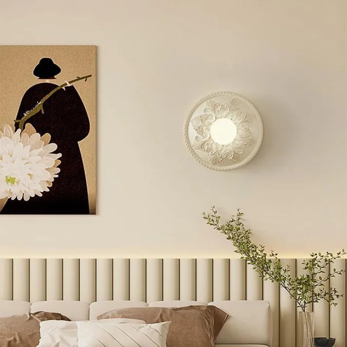 Lámpara de Pared Moderna de Resina Color Café con Leche, Aplique Pared Elegante de Diseño Contemporáneo, Ø 30 cm x H 12 cm 4