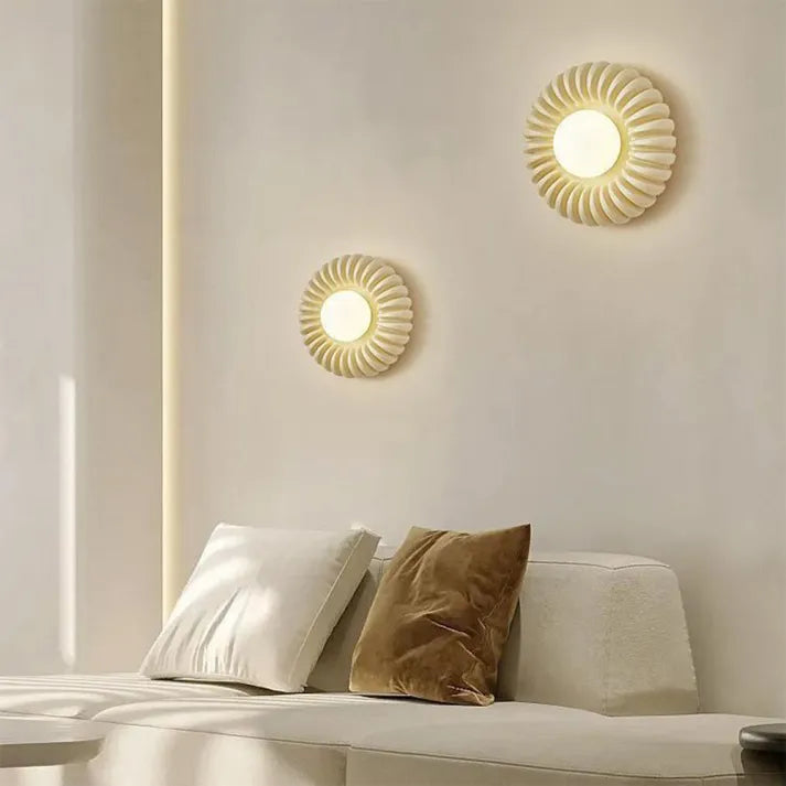 Lámpara de Pared Moderna de Resina para Dormitorio – Diseño Creativo y Elegante 0