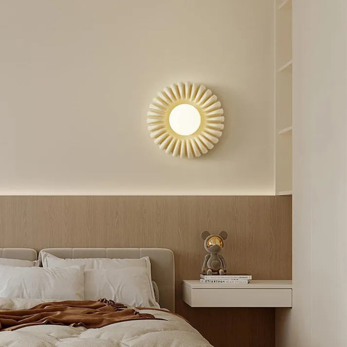 Lámpara de Pared Moderna de Resina para Dormitorio – Diseño Creativo y Elegante 2