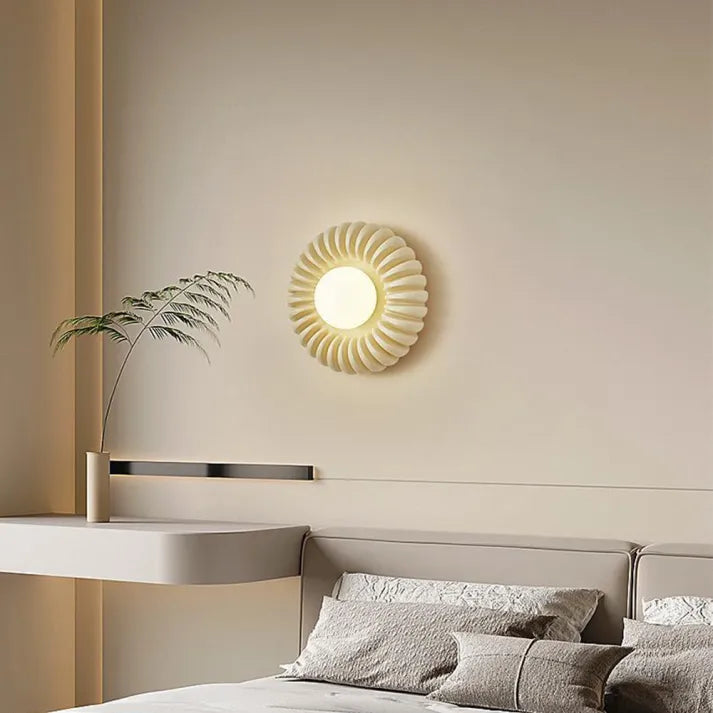 Lámpara de Pared Moderna de Resina para Dormitorio – Diseño Creativo y Elegante 5