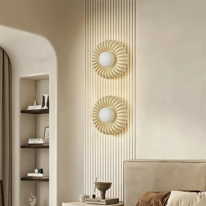 Lámpara de Pared Moderna de Resina para Dormitorio – Diseño Creativo y Elegante 7