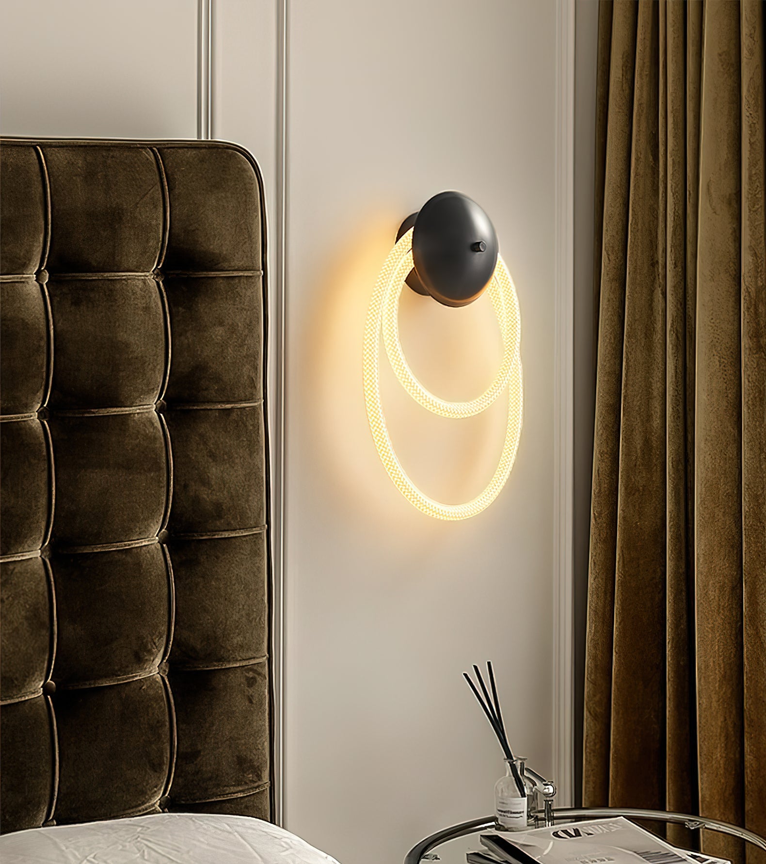 Lámpara de Pared Moderna de Silicona con Diseño Minimalista – Luz LED Integrada 3