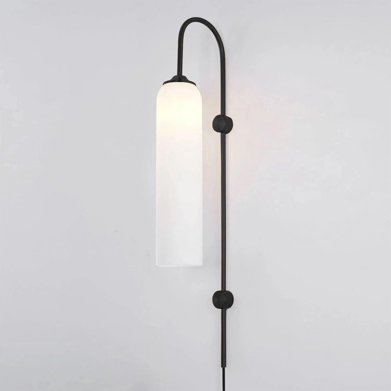 Lámpara de Pared Moderna de Vidrio con Acabados en Negro y Oro – Diseño Elegante y Sofisticado 12