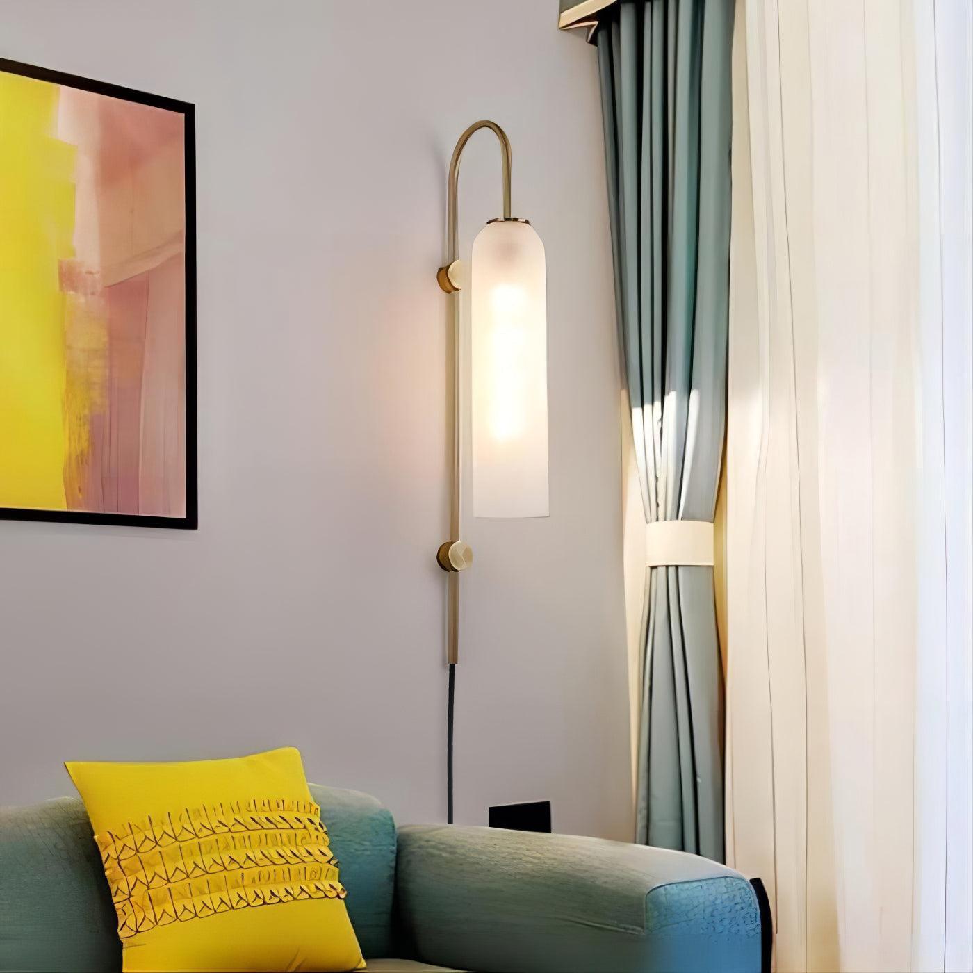 Lámpara de Pared Moderna de Vidrio con Acabados en Negro y Oro – Diseño Elegante y Sofisticado 2