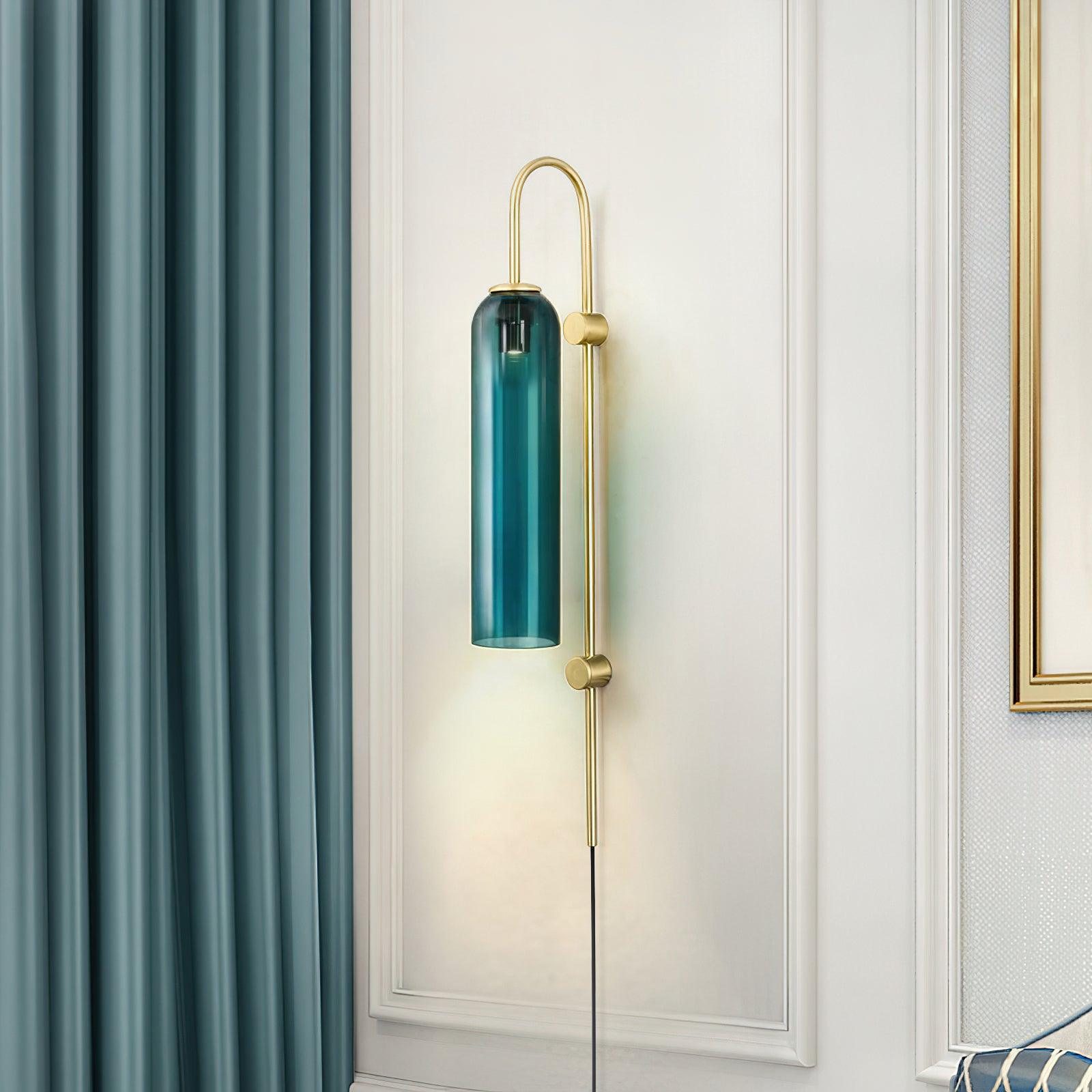 Lámpara de Pared Moderna de Vidrio con Acabados en Negro y Oro – Diseño Elegante y Sofisticado 3