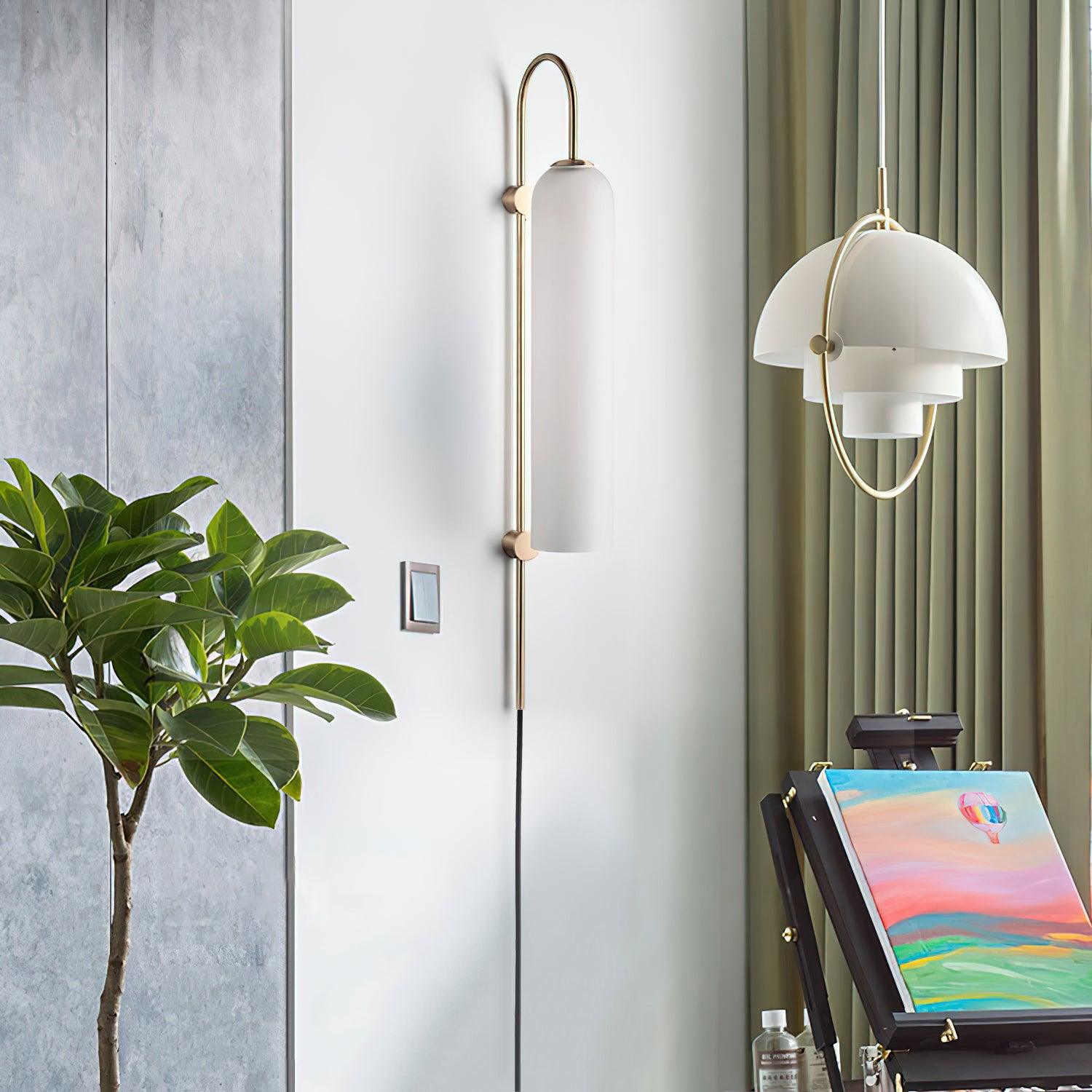 Lámpara de Pared Moderna de Vidrio con Acabados en Negro y Oro – Diseño Elegante y Sofisticado 8