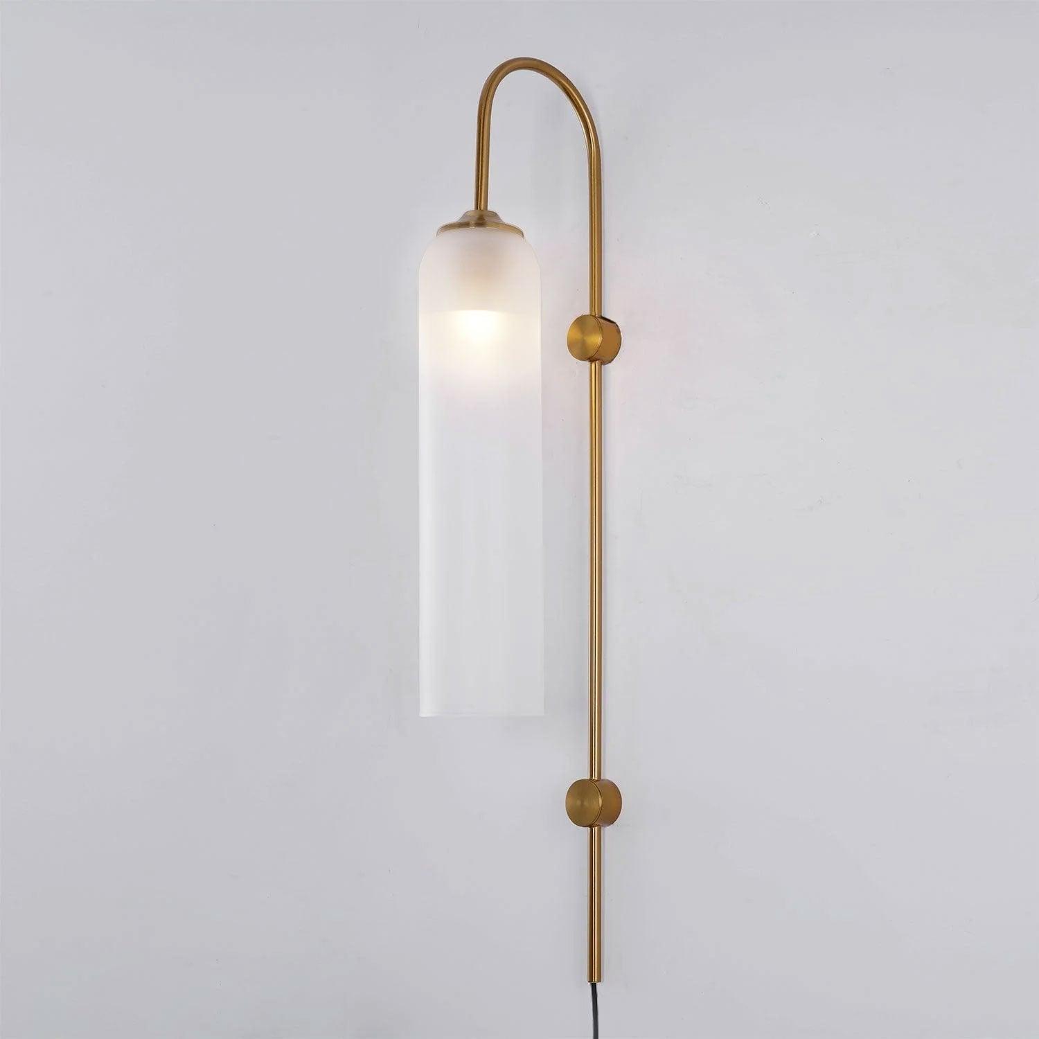 Lámpara de Pared Moderna de Vidrio con Acabados en Negro y Oro – Diseño Elegante y Sofisticado 9