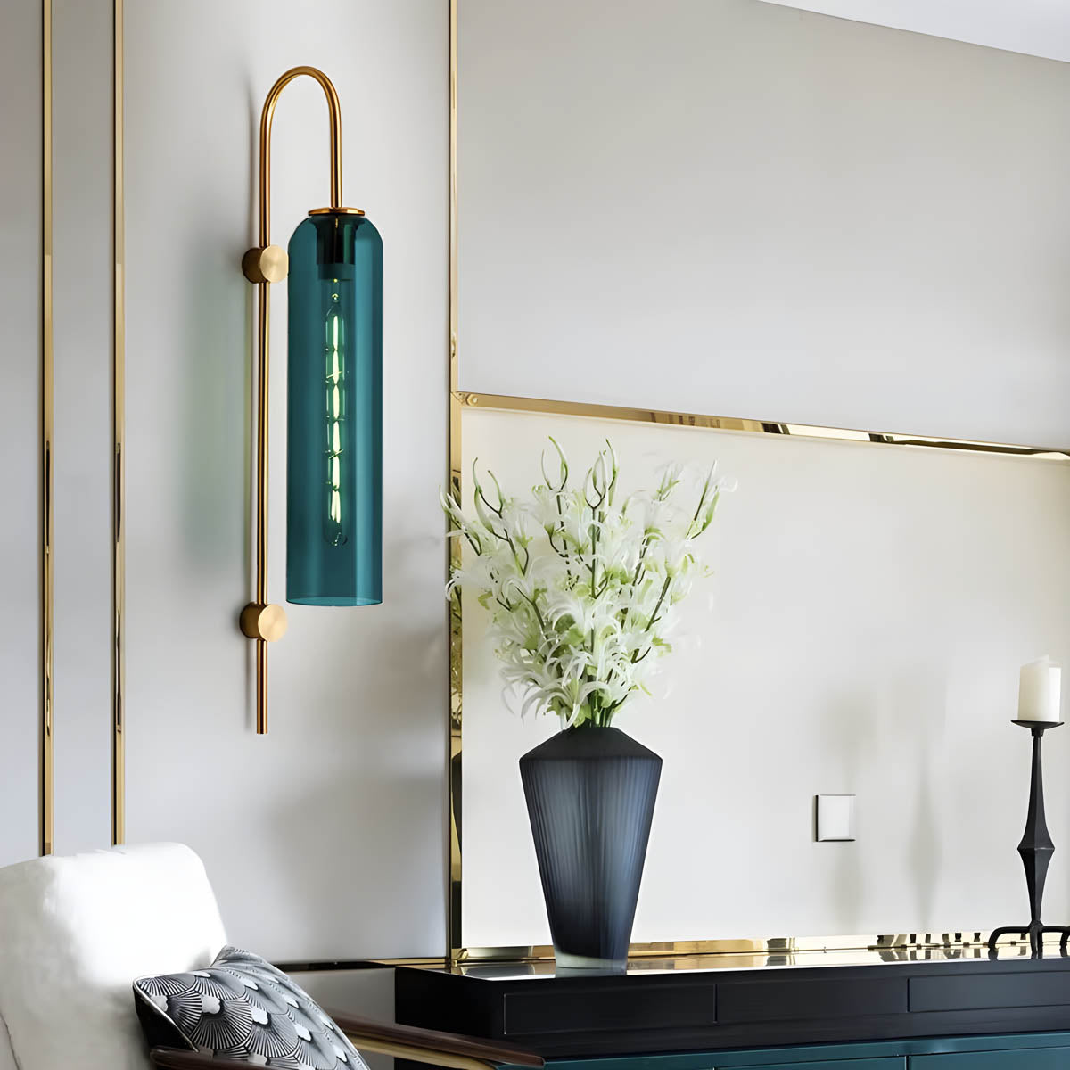 Lámpara de Pared Moderna de Vidrio y Hierro, Aplique Pared LED E27 con Diseño Elegante, Ideal para Decoración Interior 1