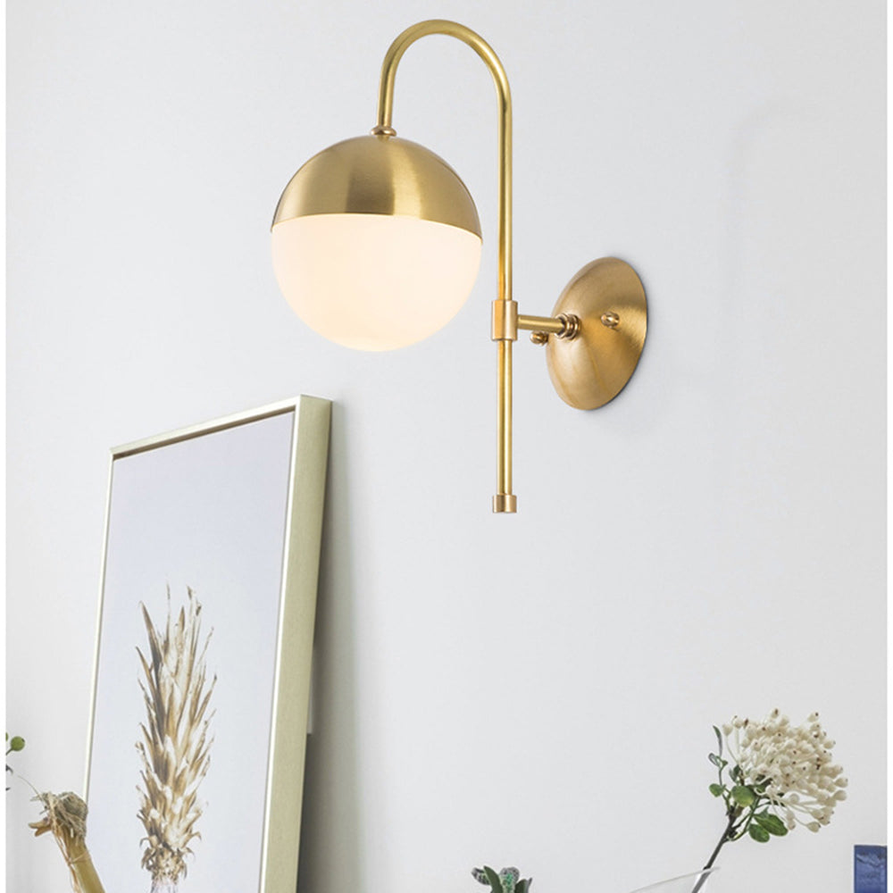 Lámpara de Pared Nórdica de Hierro y Vidrio, Aplique Pared Moderno para Comedor y Sala de Estar, Diseño Escandinavo 0