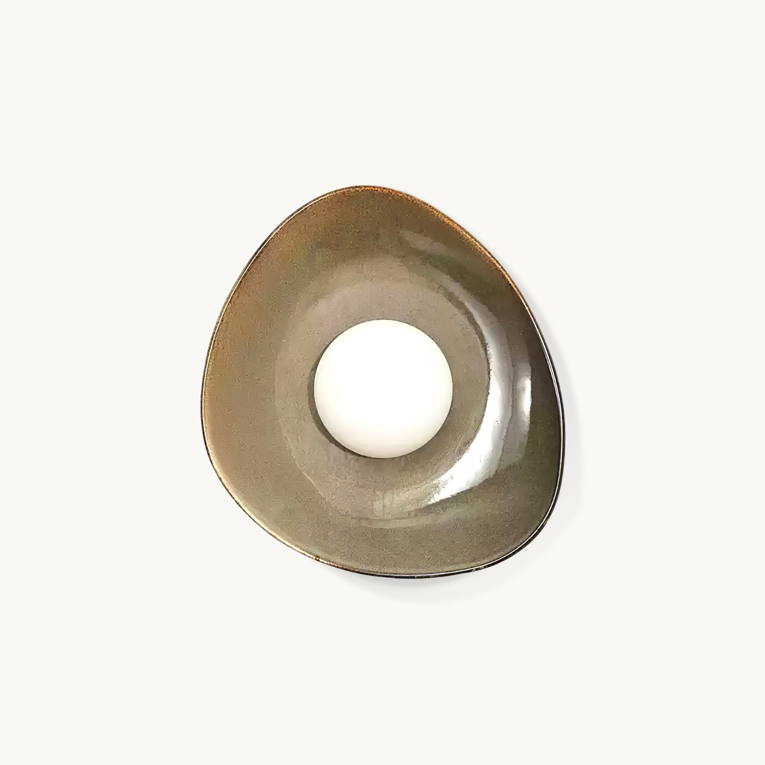 Lámpara de Pared Pebble Tray con Diseño Orgánico y Luz Ambiental – Cerámica y Vidrio 1