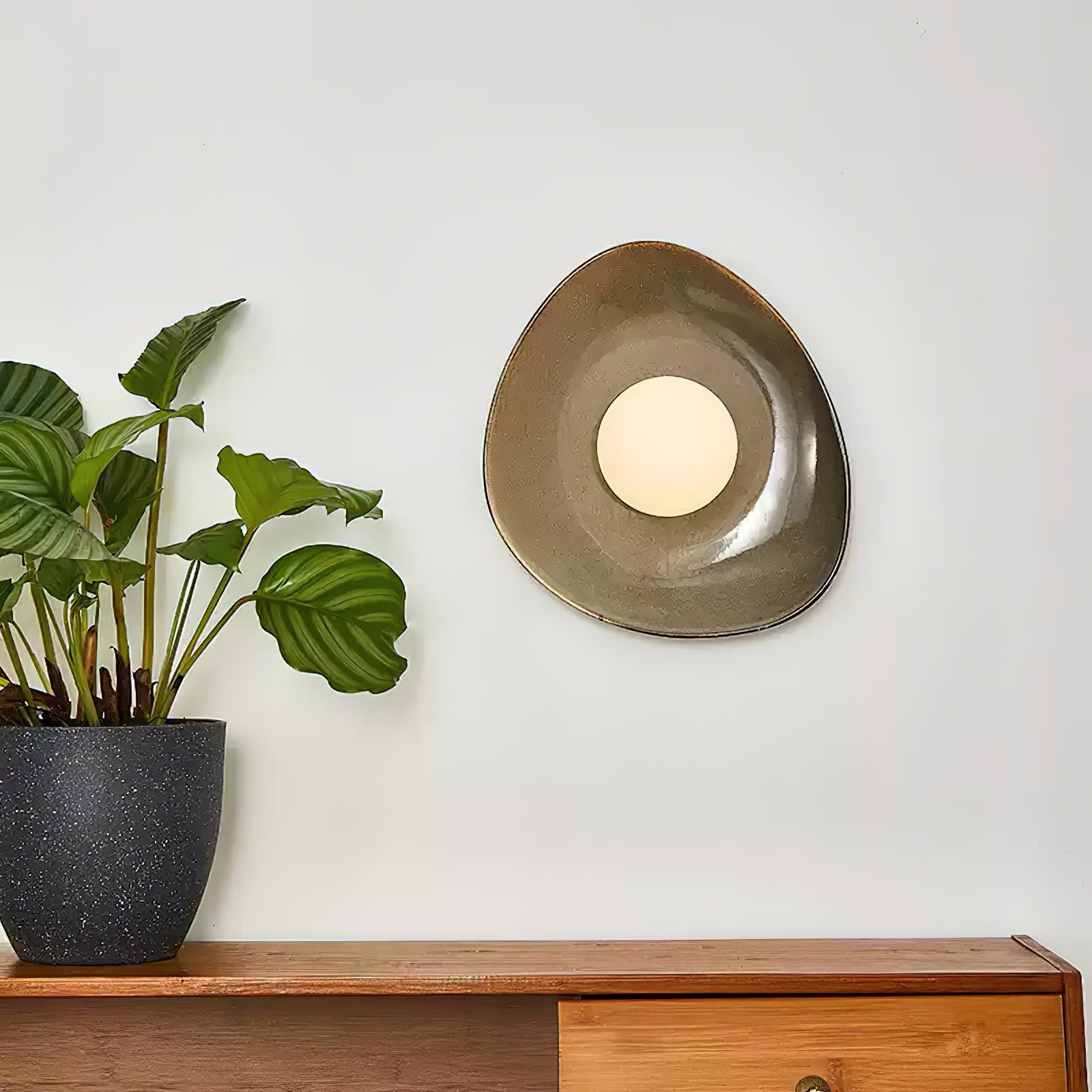 Lámpara de Pared Pebble Tray con Diseño Orgánico y Luz Ambiental – Cerámica y Vidrio 4