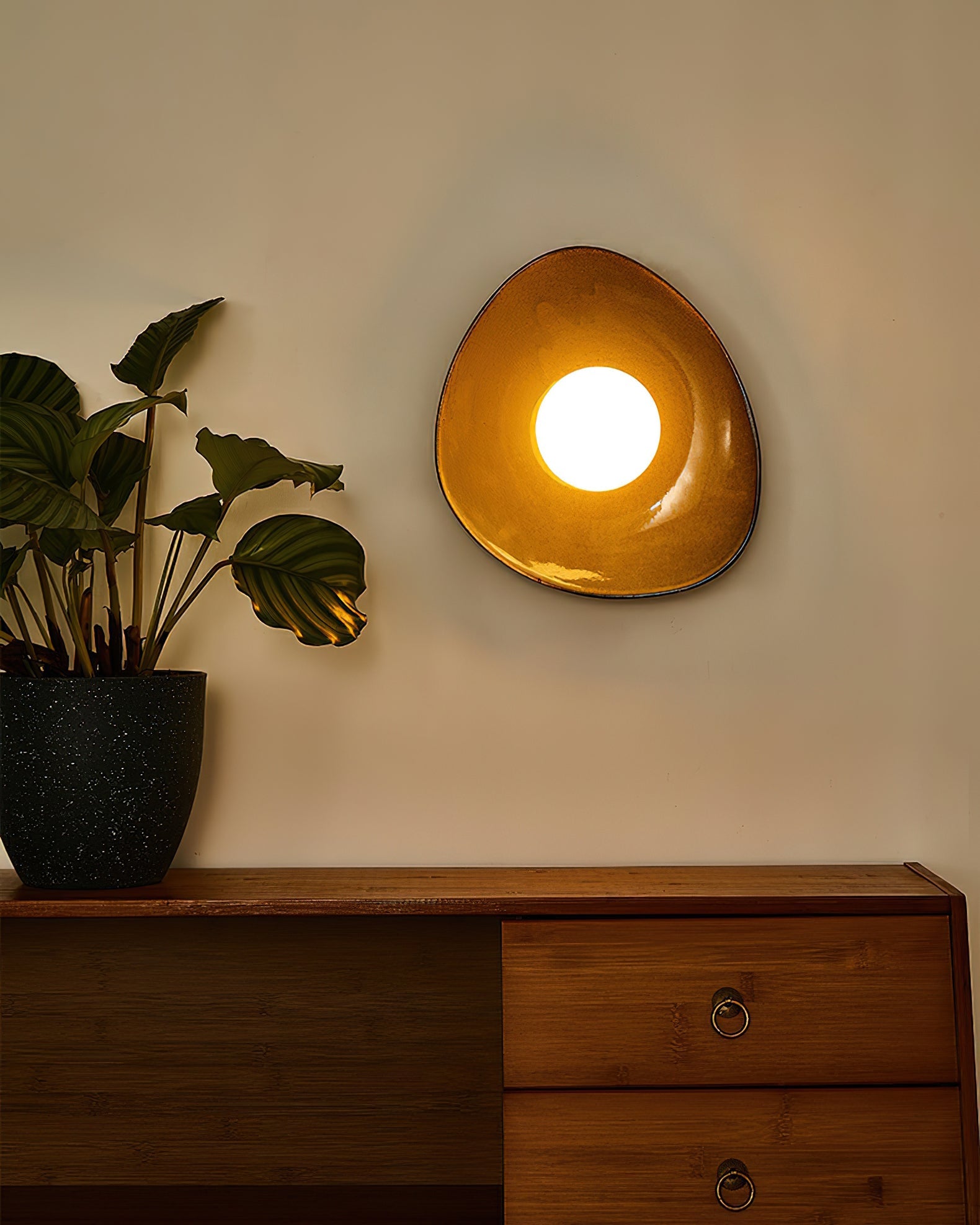 Lámpara de Pared Pebble Tray con Diseño Orgánico y Luz Ambiental – Cerámica y Vidrio 7