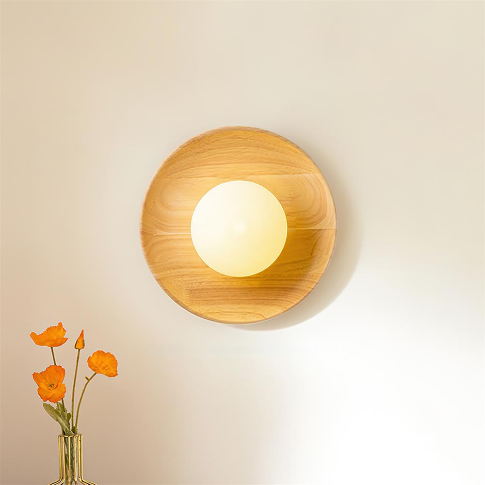 Lámpara de Pared Redonda de Madera con Difusor de Cristal – Iluminación Moderna para Interiores 2