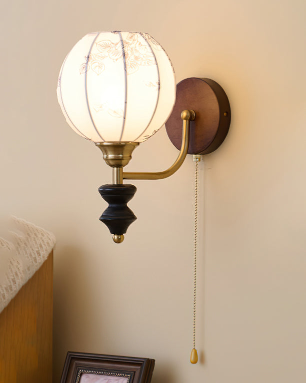 Lámpara de Pared Vintage Celine de Madera Natural con Pantalla de Tela 7