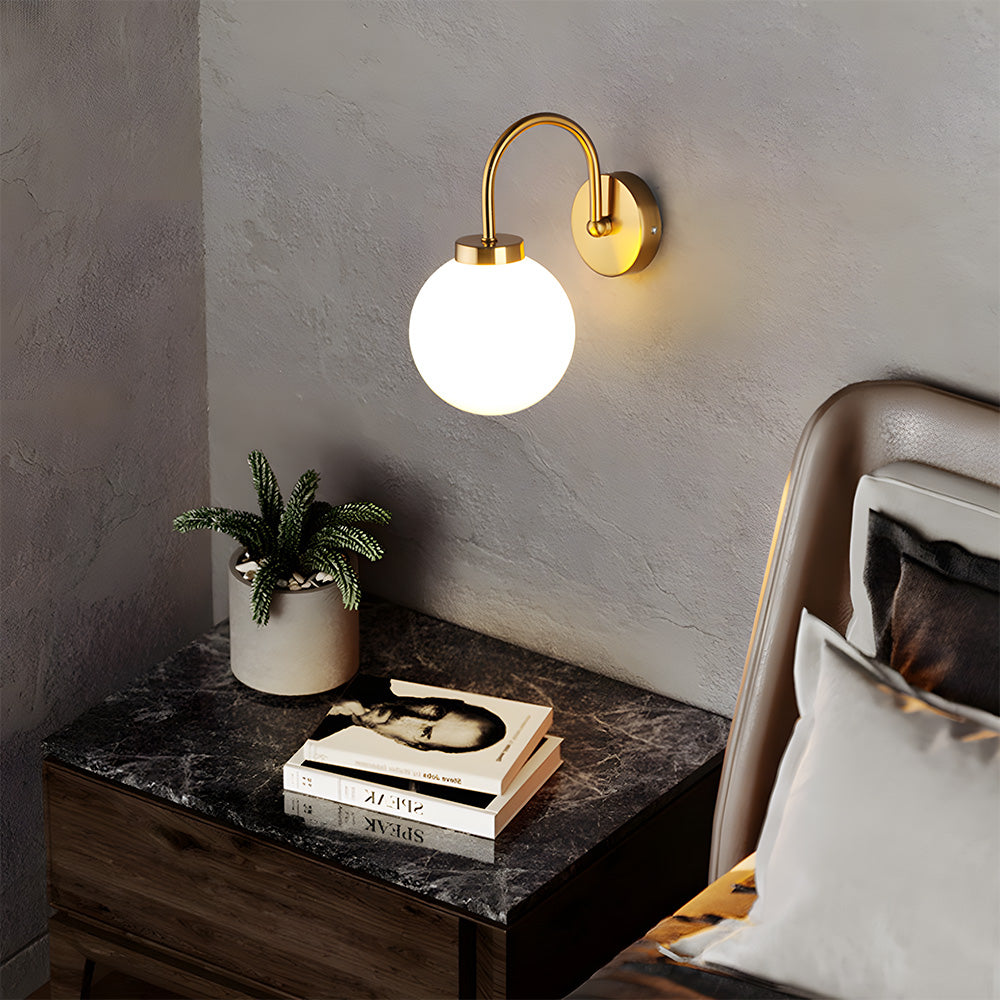 Lámpara de Pared Vintage Esférica de Vidrio para Dormitorio – Iluminación Cálida y Elegante 3