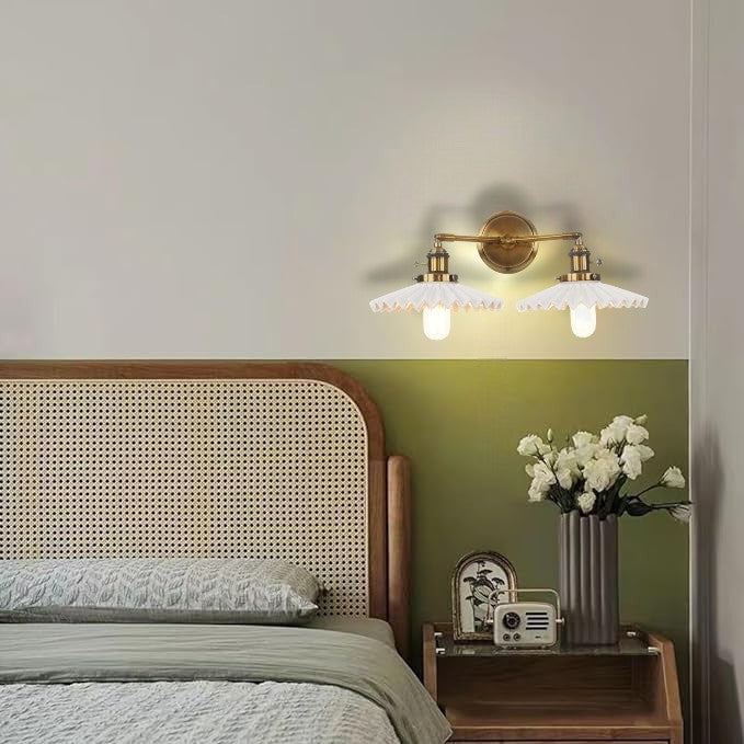 Lámpara de Pared de Cerámica Antiguo con Doble Cabeza - Acabado en Oro 0