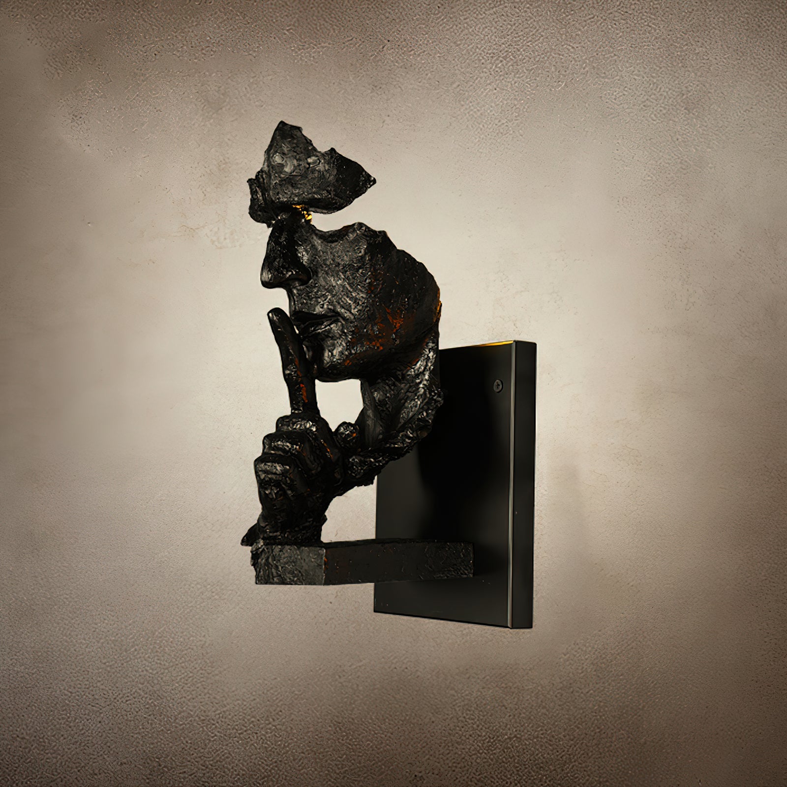 Lámpara de Pared de Hierro con Diseño de Rostro Humano – Estilo Industrial, Color Negro, Blanco y Bronce 0