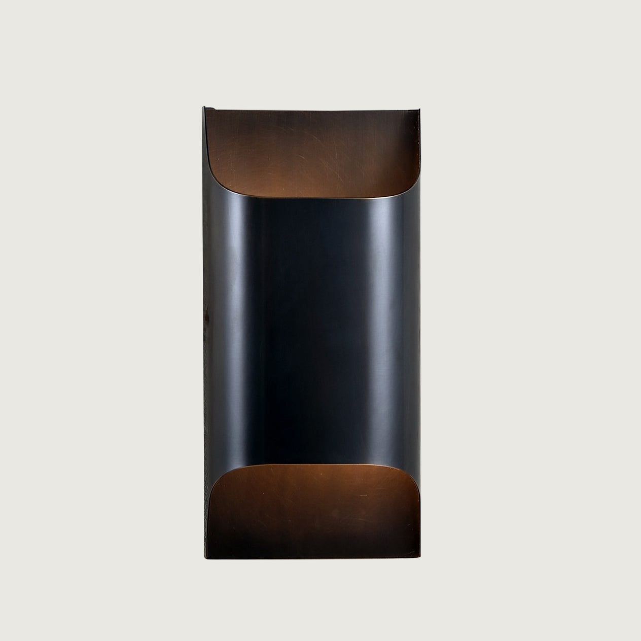 Lámpara de Pared de Latón Estilo Gótico - Tamaño Estándar y Acabado Brillante 9