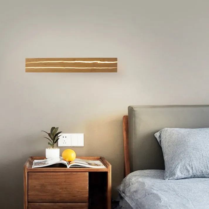 Lámpara de Pared de Madera con Diseño Natural y Luz LED – WoodCrack 5