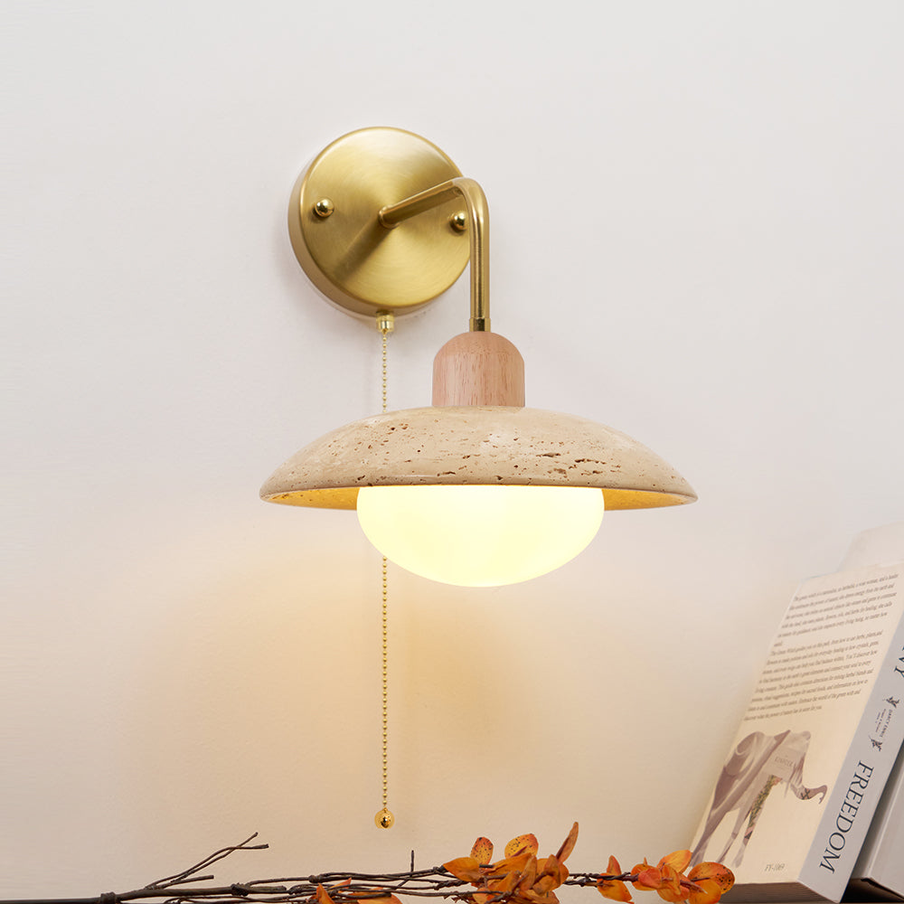 Lámpara de Pared de Travertino Amarillo con Brazo de Latón y Base de Madera 0