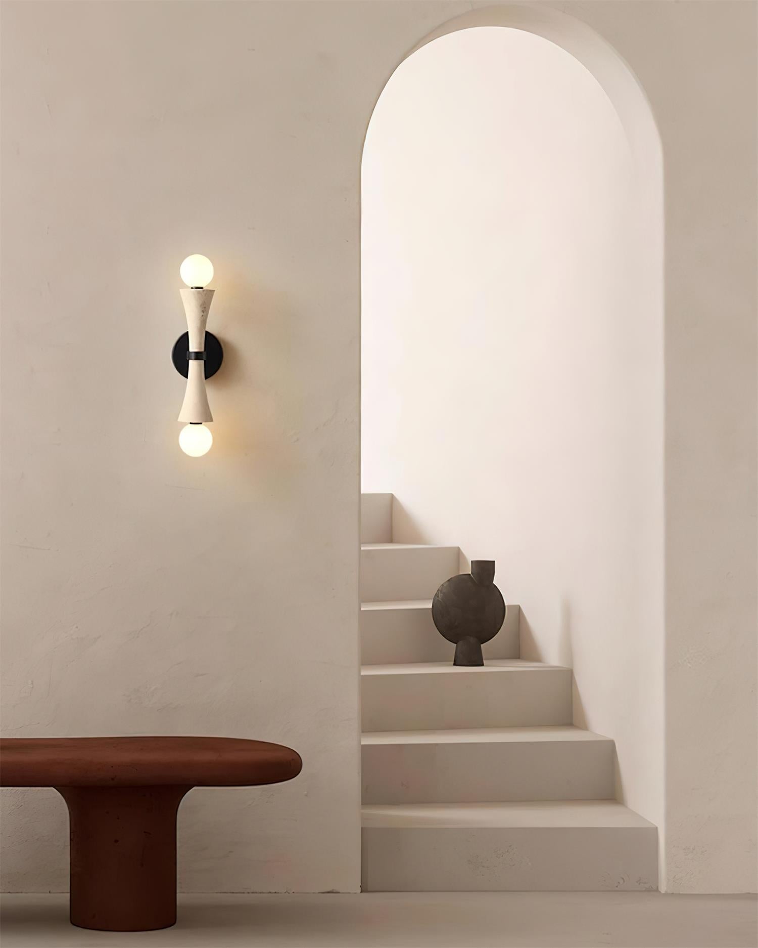 Lámpara de Pared de Travertino Natural con Esfera de Vidrio – Diseño Moderno y Elegante 2