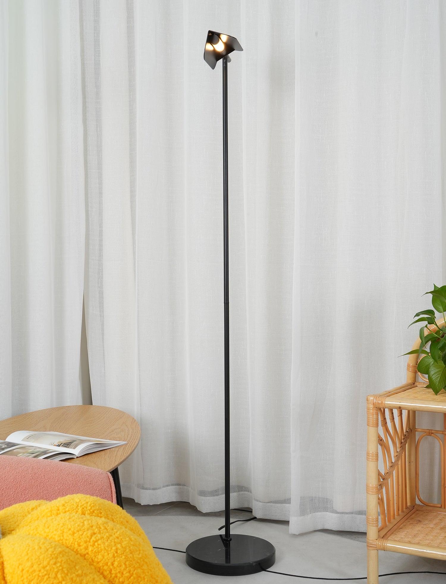 Lámpara de Pie Ajustable con LED Integrado y Base Estable – Ideal para Hogar y Oficina 8