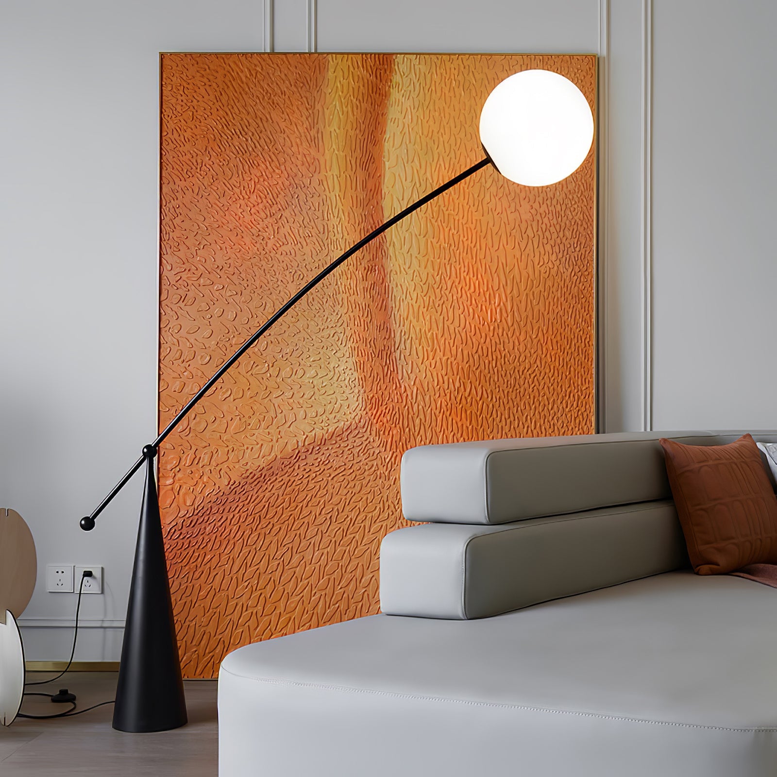 Lámpara de Pie Arco Opalina con Pantallas de Vidrio y Acabado Negro – Iluminación Interior 2
