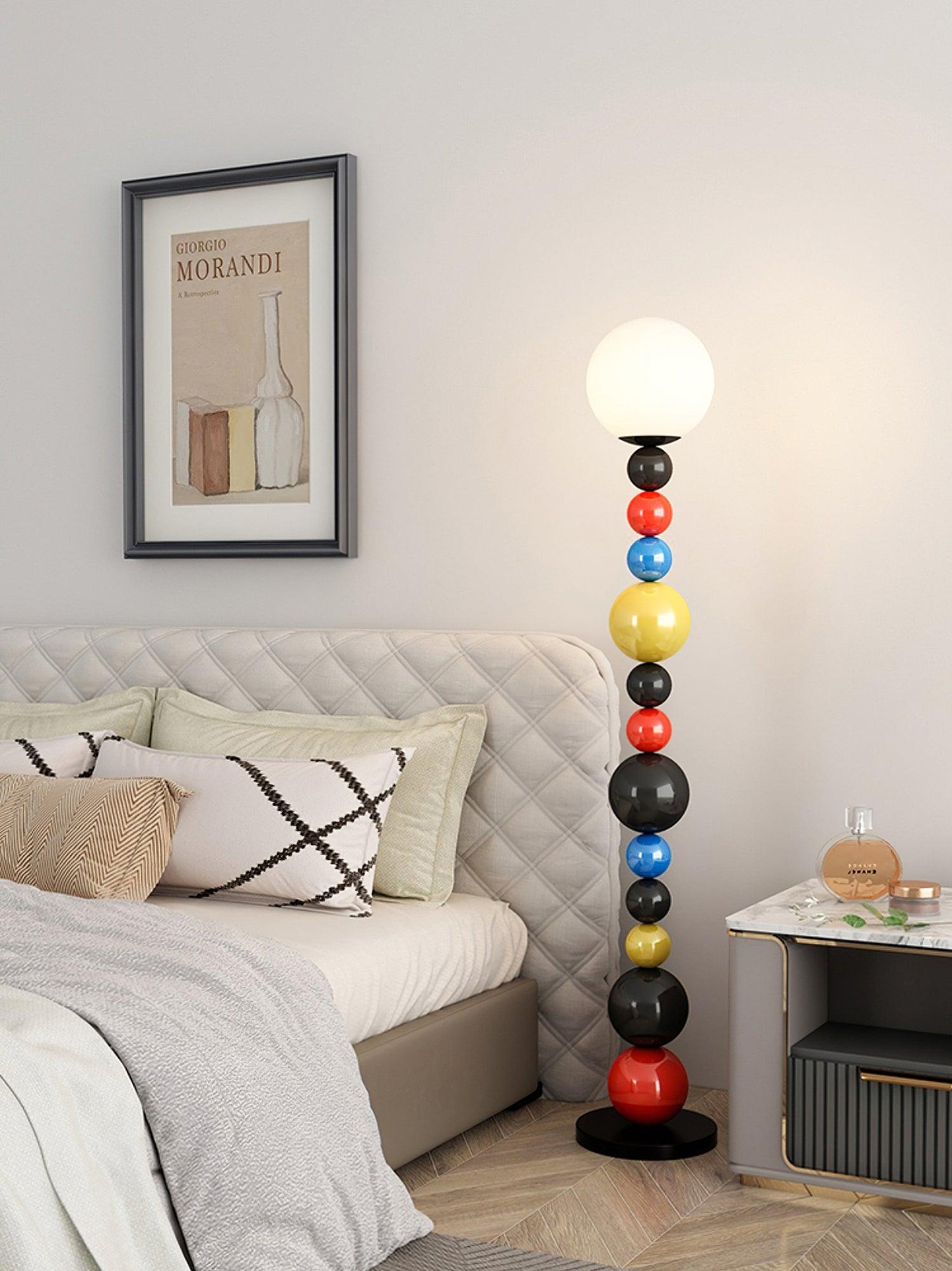Lámpara de Pie Moderna Redonda Colorida en Metal y Vidrio para Salón - Iluminación Interior Eficiente 7