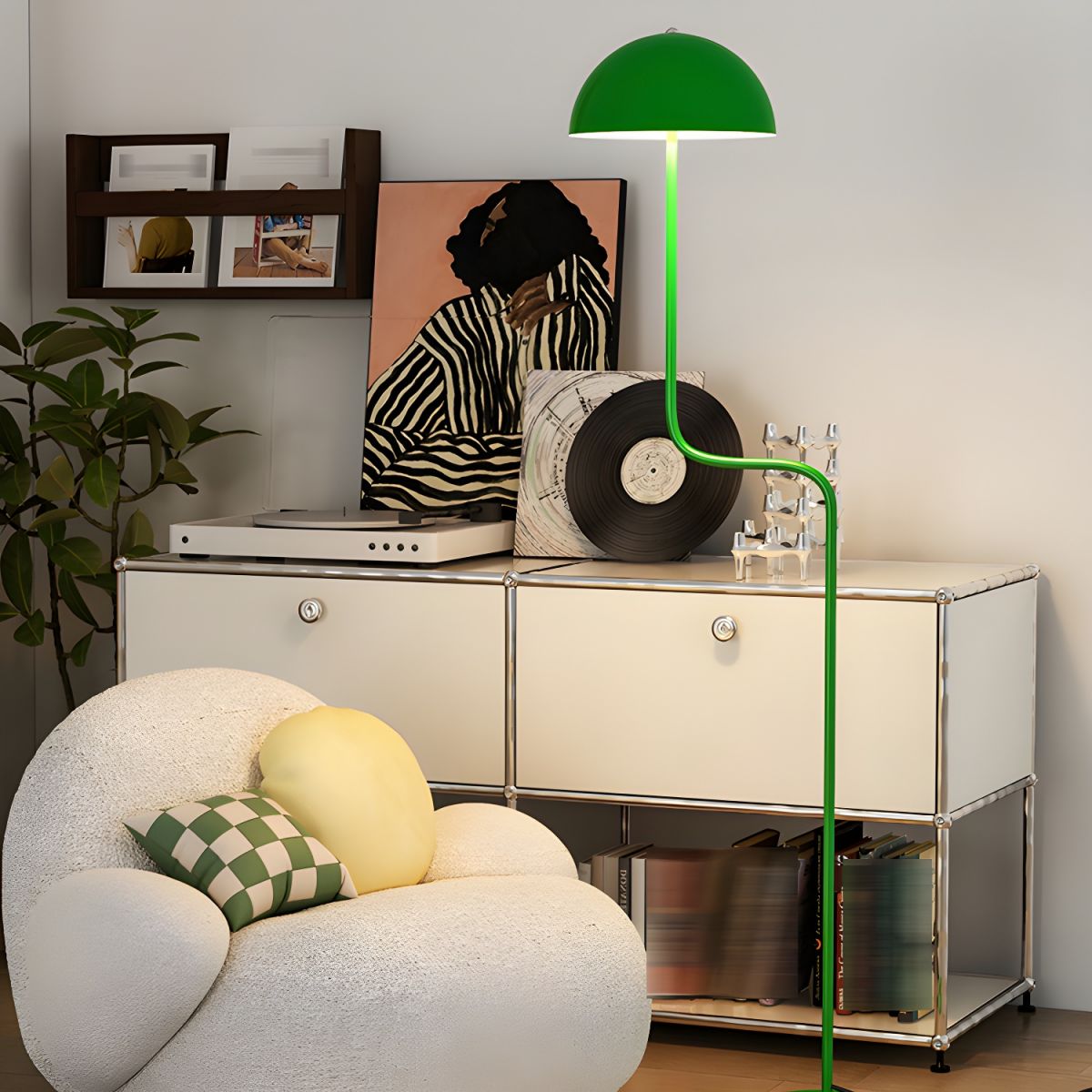 Lámpara de Pie Moderna Verde con Pantalla de Vidrio y Base de Metal – Ideal para Salón y Decoración Interior 2