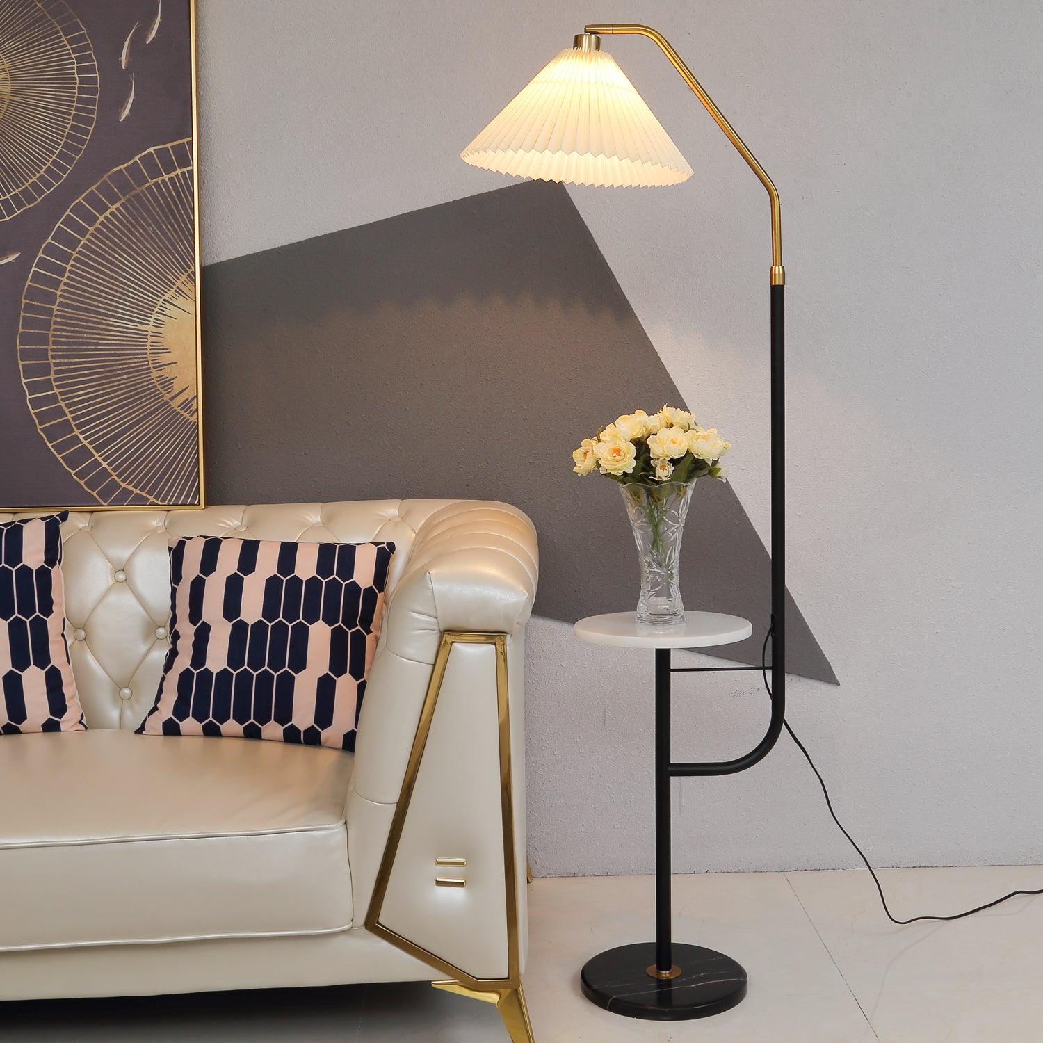 Lámpara de Pie Moderna de Metal y Mármol con Pantallas Beige y Verde – Diseño Elegante y Funcional 3