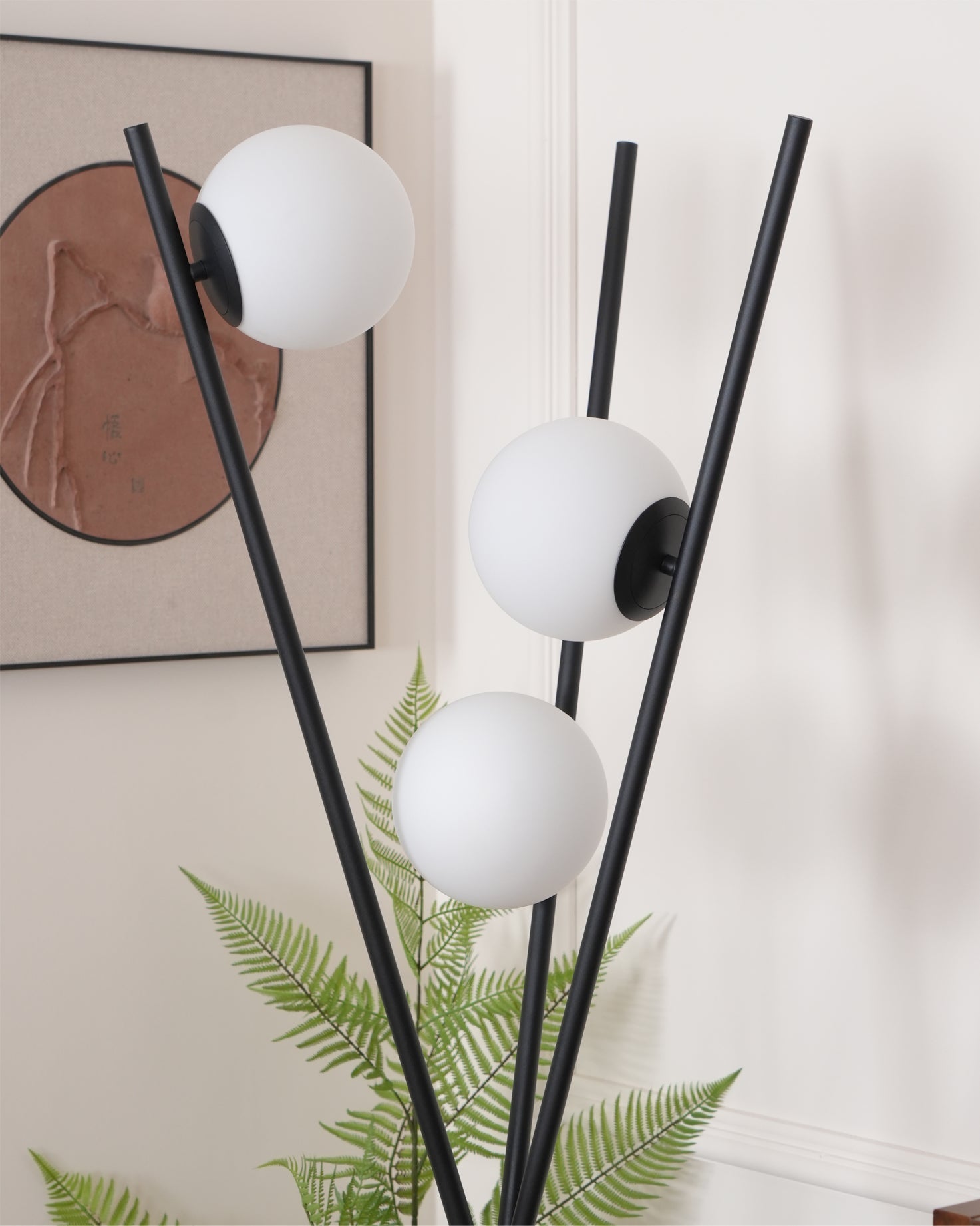 Lámpara de Pie Moderna de Metal y Vidrio con Bombilla LED – 165 cm, Acabado Negro y Pantalla Blanca 8