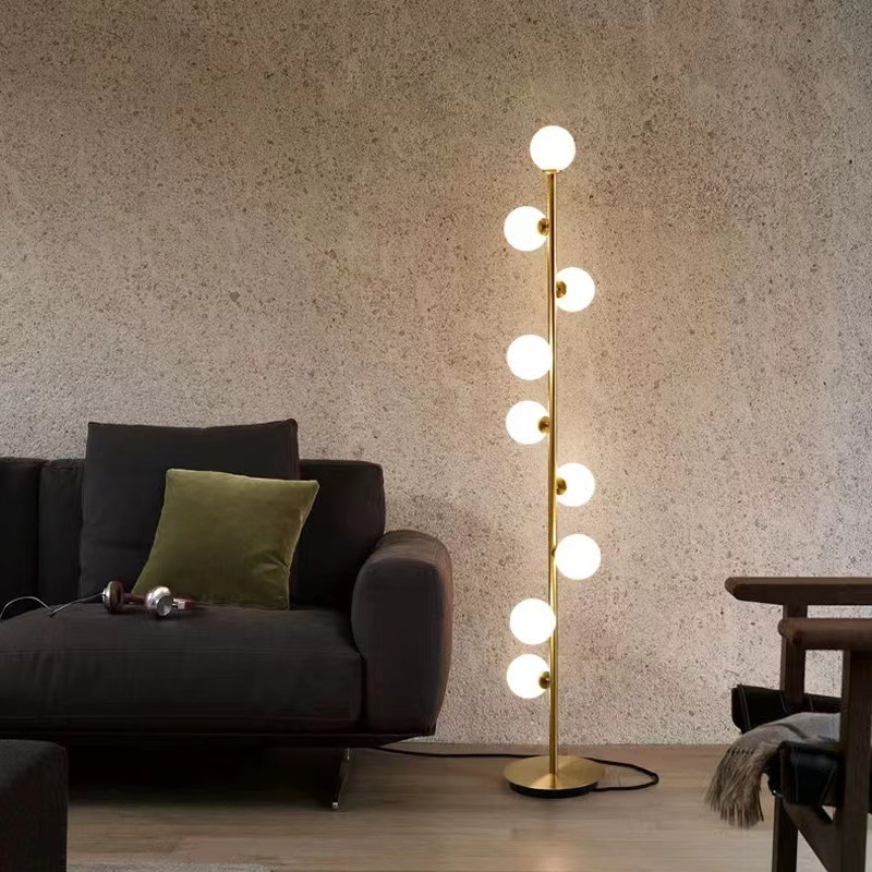 Lámpara de Pie de Vidrio Nórdica con Diseño Minimalista y Elegante – Ideal para Interiores Modernos 1