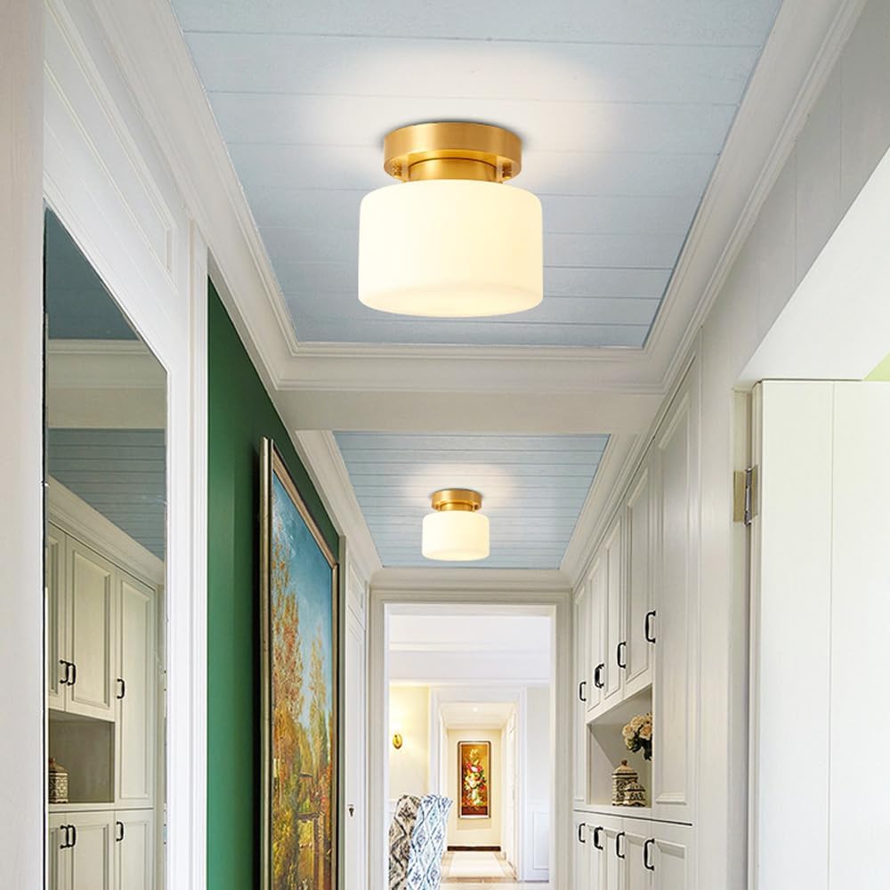 Lámpara de Techo Semi-Flush Minimalista en Latón y Blanco – Diseño Elegante y Moderno 2