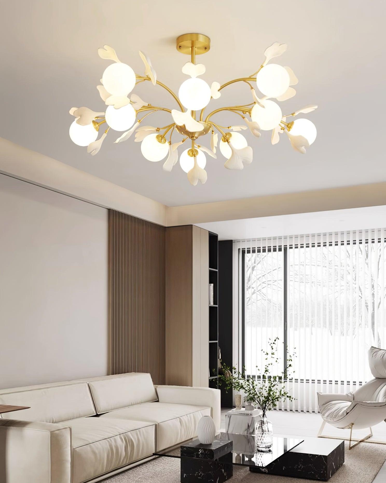 Lámpara de Techo Vico Gingko de Cristal y Latón – Elegante Chandelier con Diseño de Hojas 3