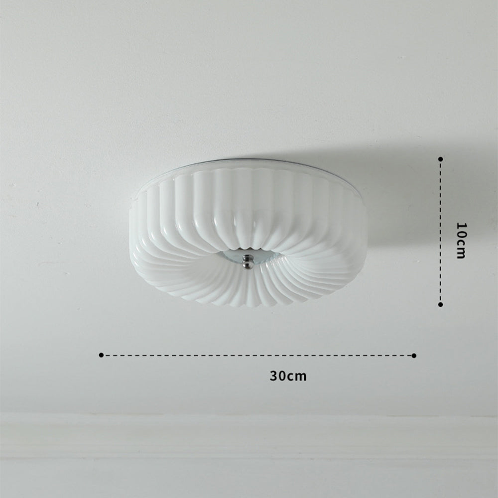Lámpara de Techo Vintage Bauhaus de Cristal Crema con Diseño Clásico y Moderno 8