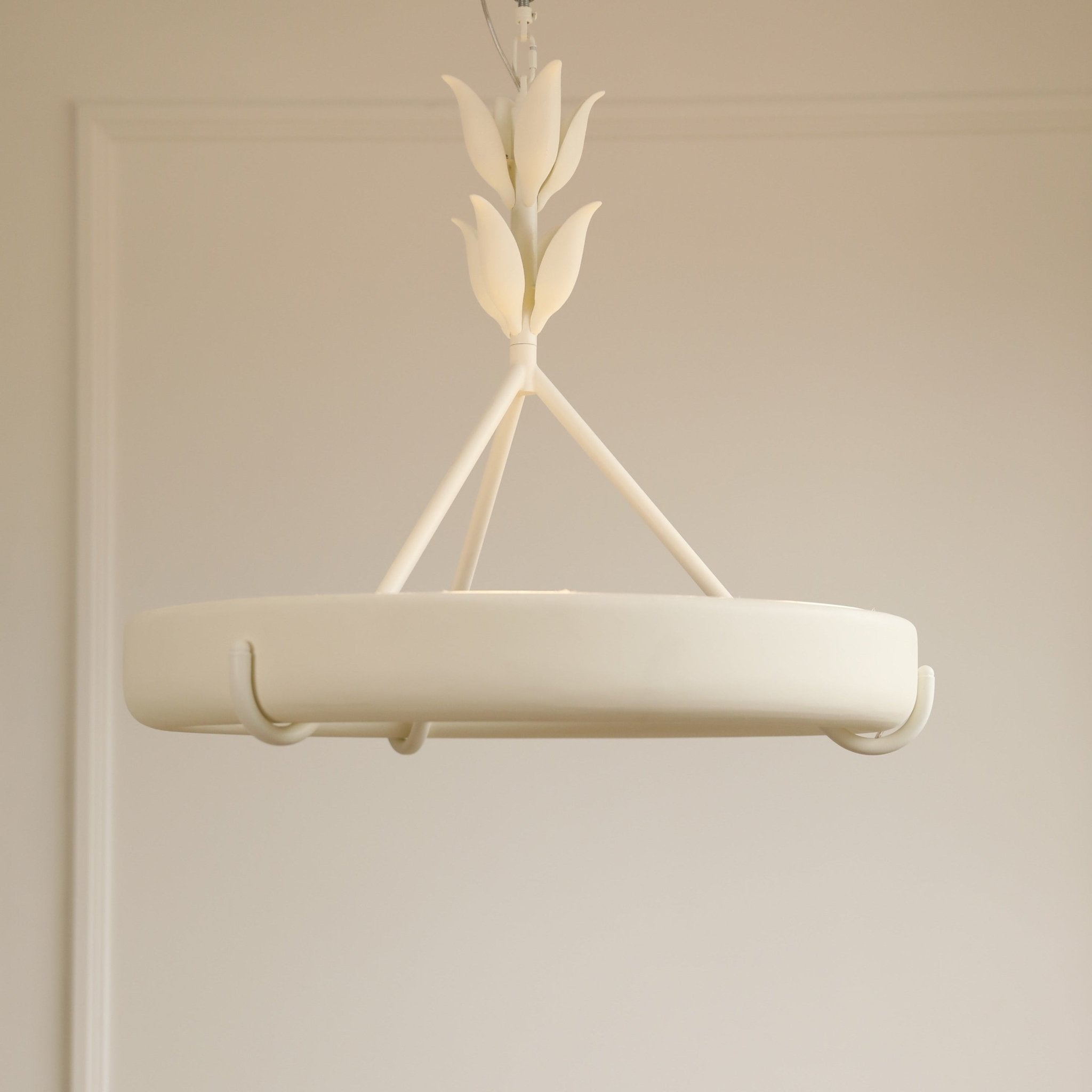 Lámpara de Techo de Yeso Minimalista, Araña de Plástico con LED Integrado – Diámetro 65cm y 85cm 7