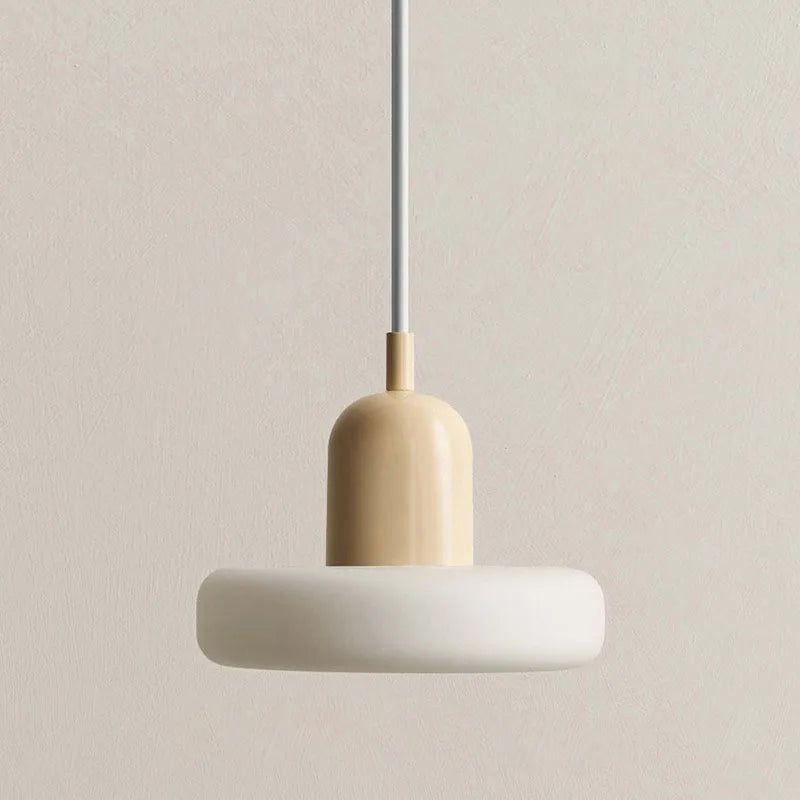 Lámparas Colgantes Coloridas y Elegantes para Cocina y Comedor 0