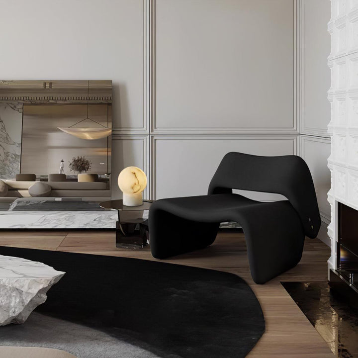Lámpara de mesa de alabastro Selenita en un dormitorio tranquilo – imagen 5