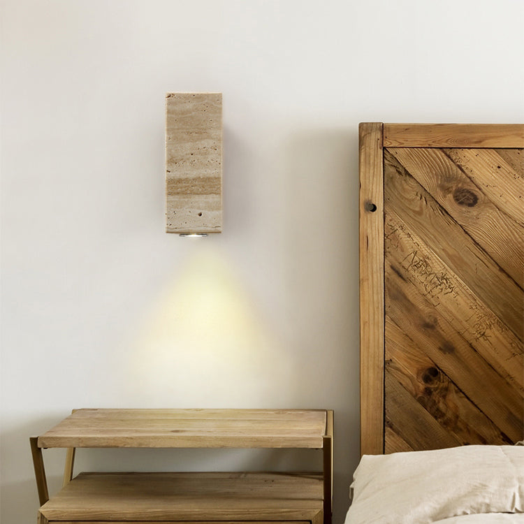 Aplique de pared de travertino Onsara en un interior de estilo japandi – imagen 8